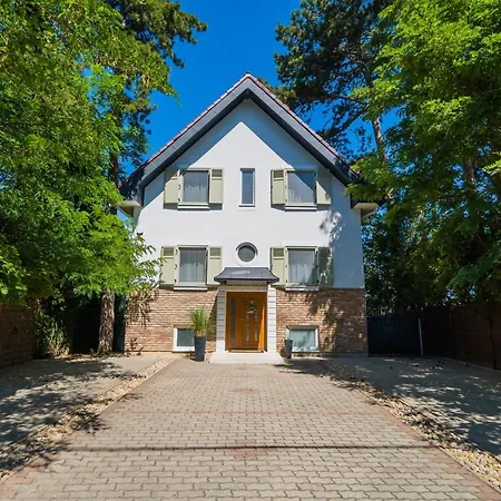 Anna Holiday home