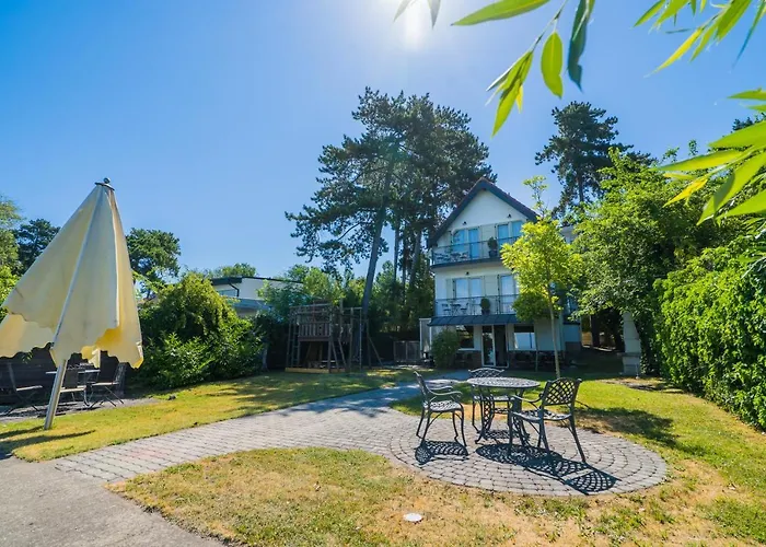 Anna シオーフォク